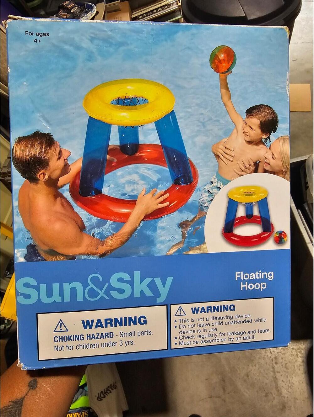 SunSun & Sky Water Basketball Game Floating Hoop Pool Games